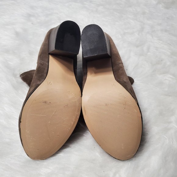 NWOT Bjorndal Taupe Andrews Heeled Boots/Booties, 9.5 - Picture 7 of 9